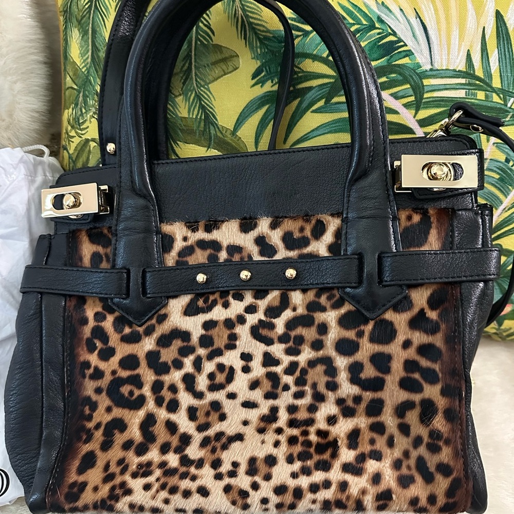 Be & D handbag